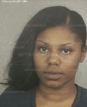 Alexus R Jackson