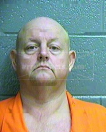 Russell L Hinkle