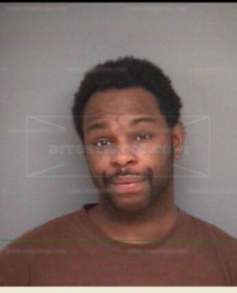 Andre L Diggs