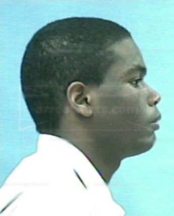 Deangelo M Hinds