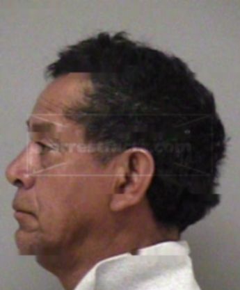 Roger D Salinas-Vasquez