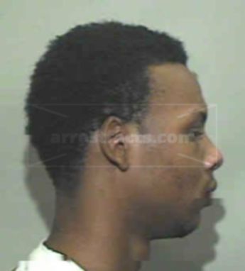 Quincy L Darby