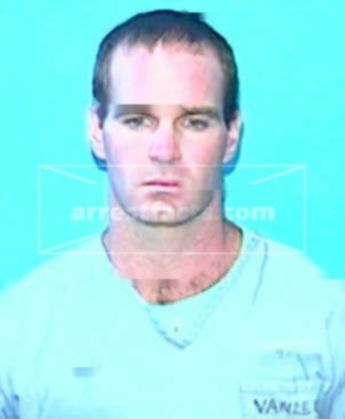 Dennis J Vanleer