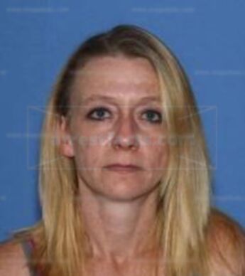 Shawnda R Hoover