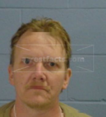 Raymond M Mckeever