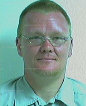 Monty R Scrivner