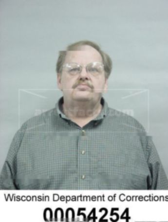 Reid W Bergren