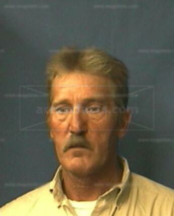 Randall L Shelton