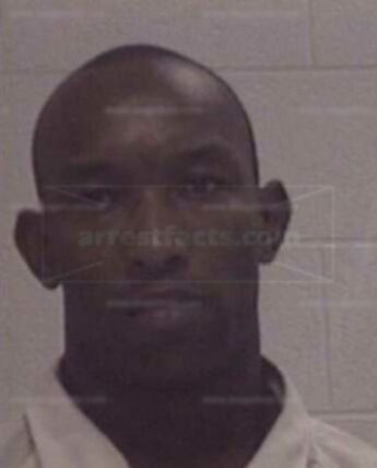 Darry Leon Baynes