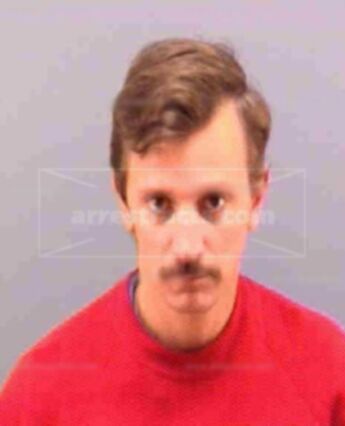 Todd A Roberts