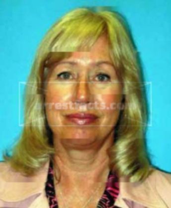 Carol Lynn Flannigan