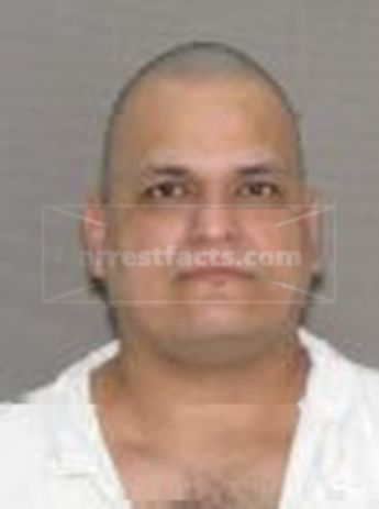 Luis Flores