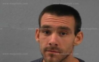 Zachary D Teer