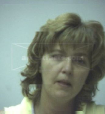 Lisa C Arnold