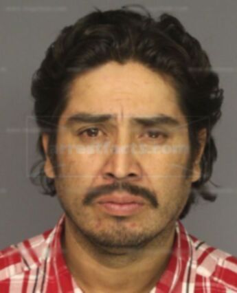 Luis M Ovando