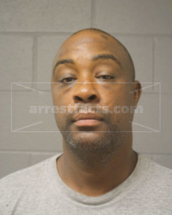 Kenchi L Edwards