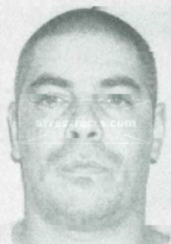 Luis R Elias