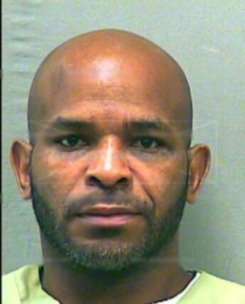 Everett D Williams
