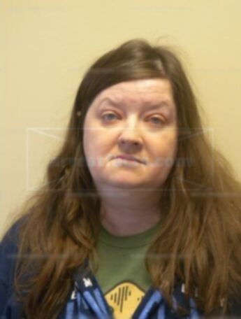 Lisa L Doss