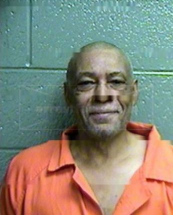 Willie R Willis