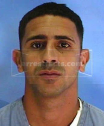 Yadrian Hernandez