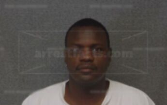 David D Braggs
