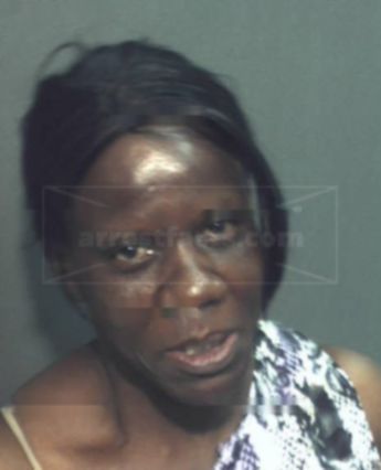 Gwendolyn D Walker
