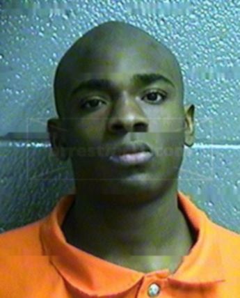 Dominique D Mckinght