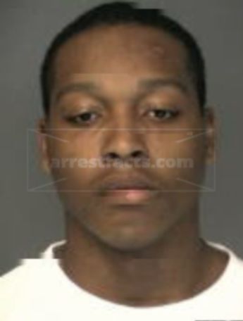 Larry D Mays