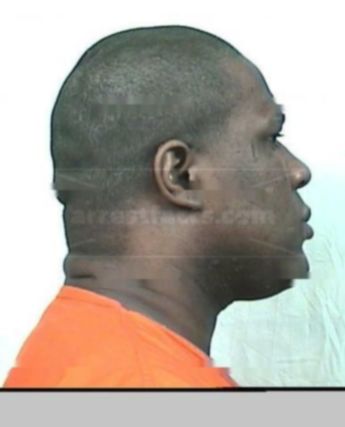 Marcus D Huddleston