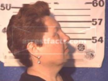 Maria Elena Leal