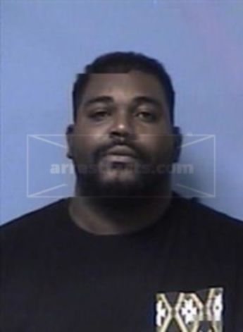 Markiste Mario Cummings