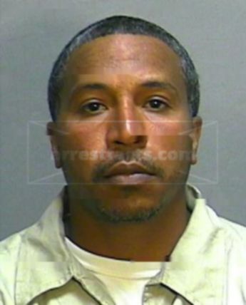 Arturo V Neal