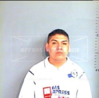 Eduardo Flores-Hernandez