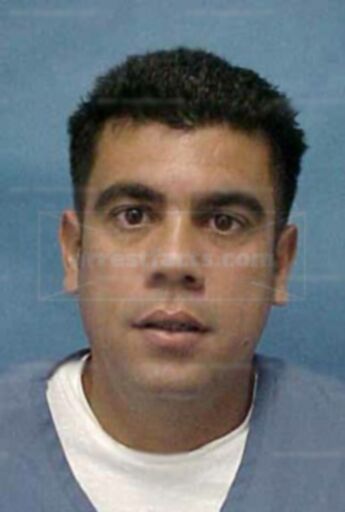 Julio E Irizarry