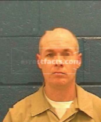 Kenneth Wayne Madaris