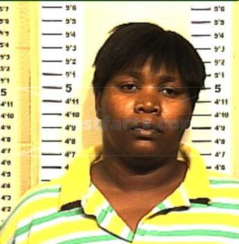 Roxane Ivette Davis