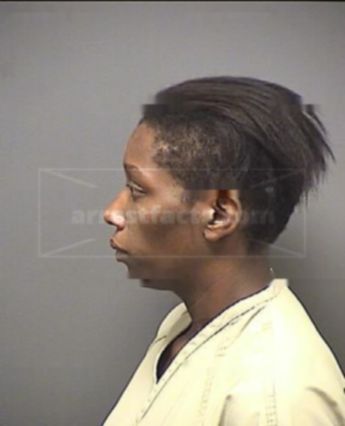 Darcell Holloway