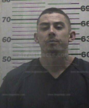 Nathan Ruiz