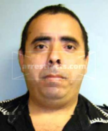 Armando Leon