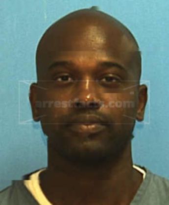 Travis S Mosley