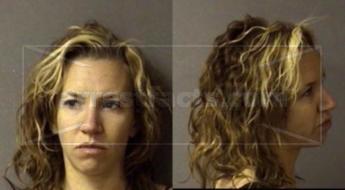 Nicole Rene E Longenbaugh