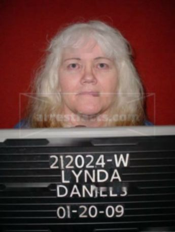 Lynda M Daniels