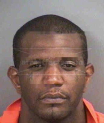 Lamar D Fox