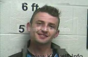 Elliott Thomas Ernsting