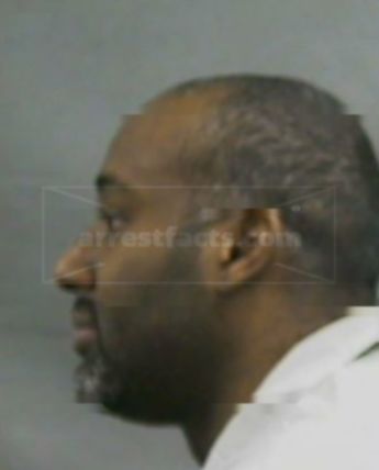 Jamarro L Wright
