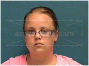 Amanda Renee Farnick