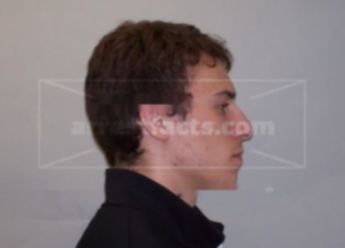 Justin L Mueller