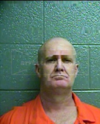 Kenny D Hutto