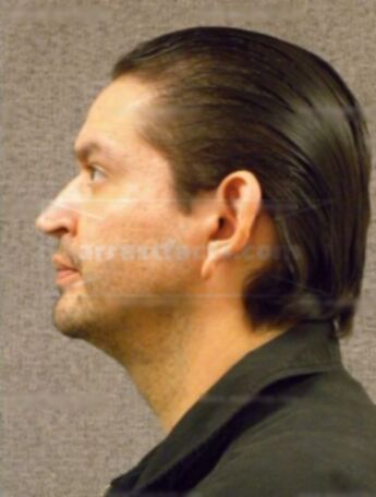 Derek J Lipski